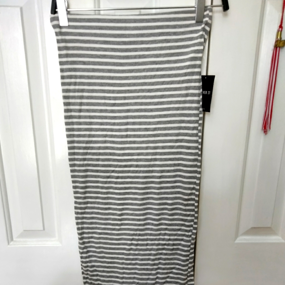 Long Stripped Skirt